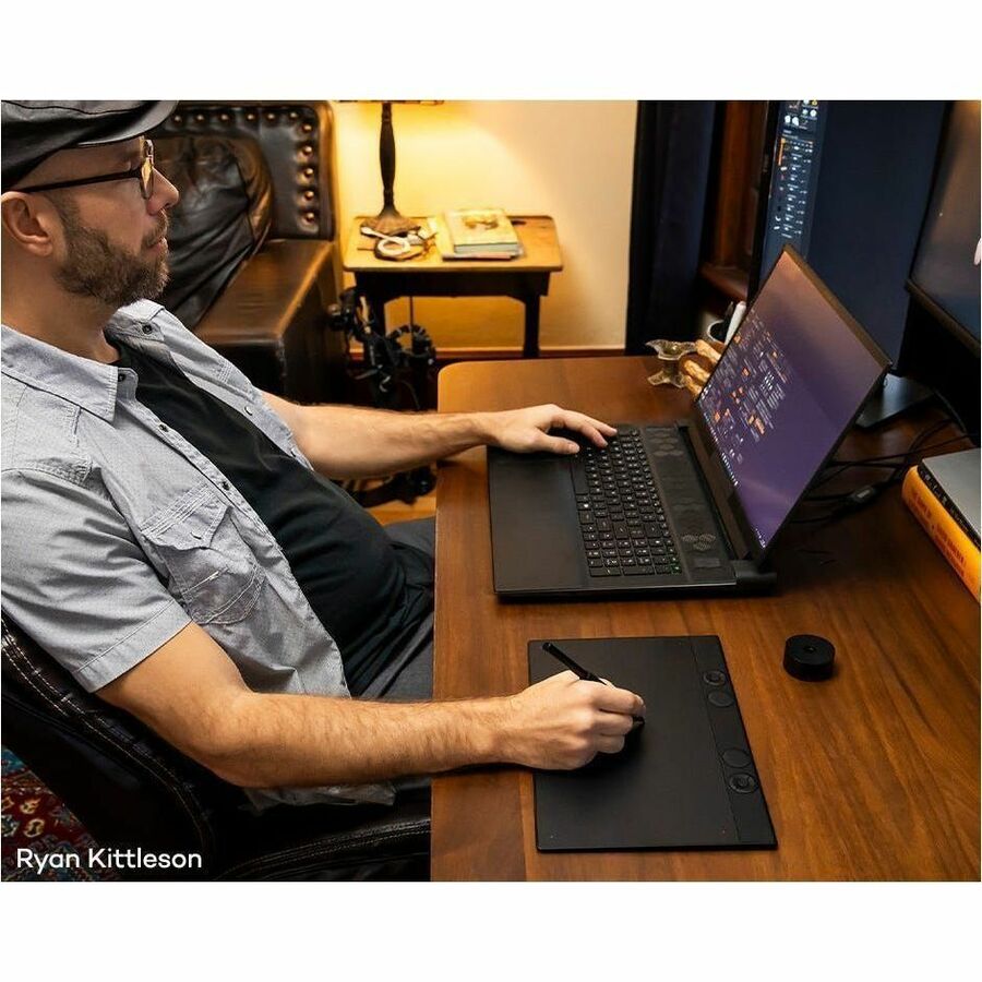 Wacom (PTK870K0A) Keyboards & Keypads