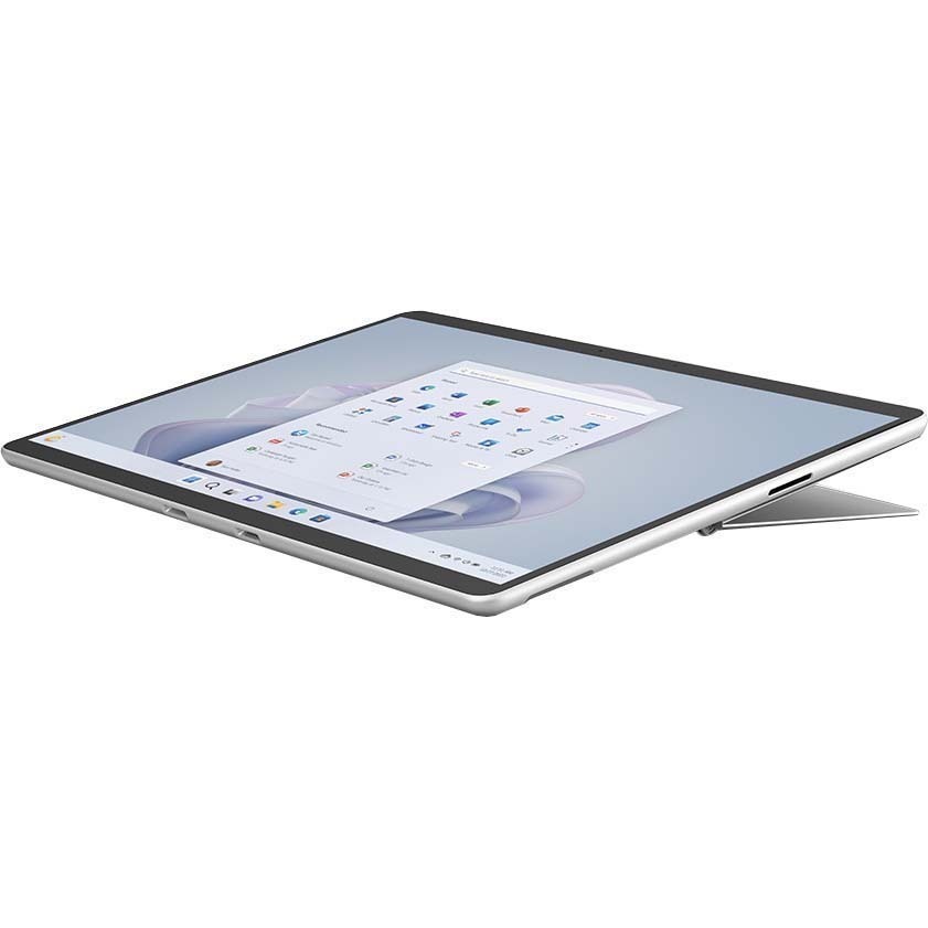 Microsoft Surface Project AI - 8 CM W11/22 SC English,Canadian French,Spanish Platinum US/Canada 1 License