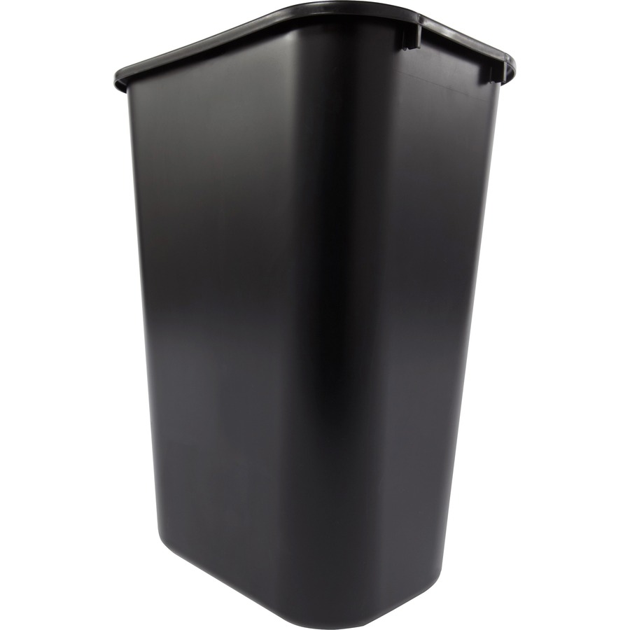 Rubbermaid 21 Quart Rectangular Kitchen Wastebasket Trash Can