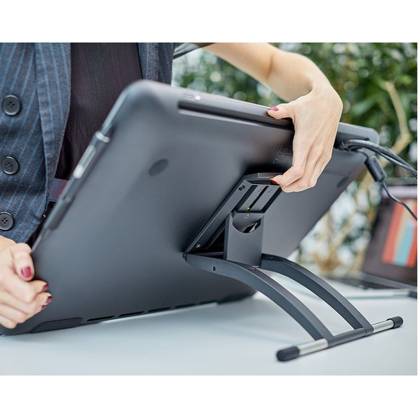 Customize your Cintiq 22 graphics display with your Wacom Adjustable Stand. The