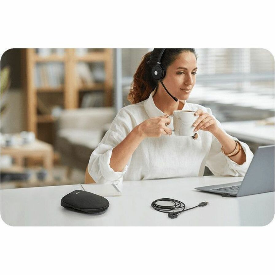 Yealink WH62 Dual UC V3 dual-ear wireless headset with base and busylight — life-style view
