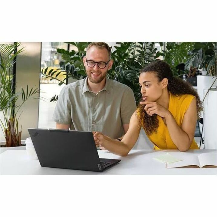 Lenovo (21MC000CCA) Notebooks