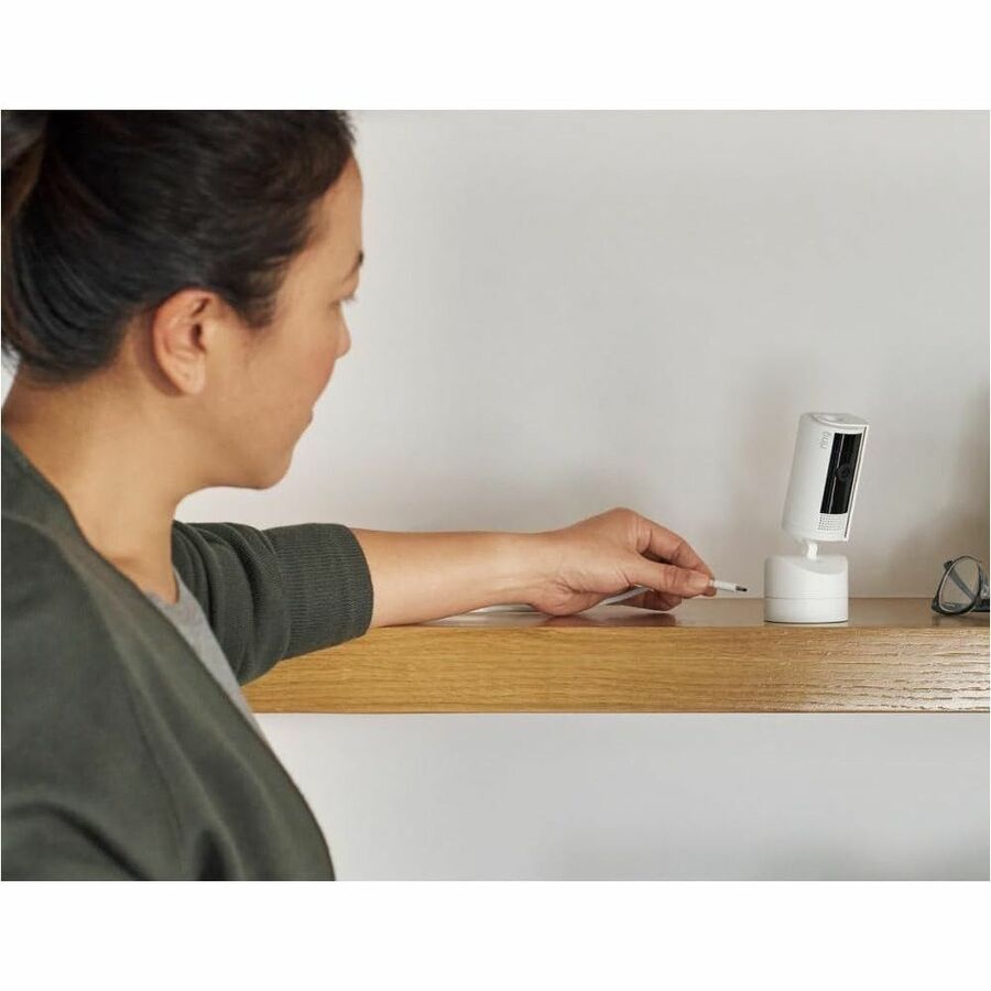 RING PAN-TILT INDOOR CAM - WHITE — life-style view