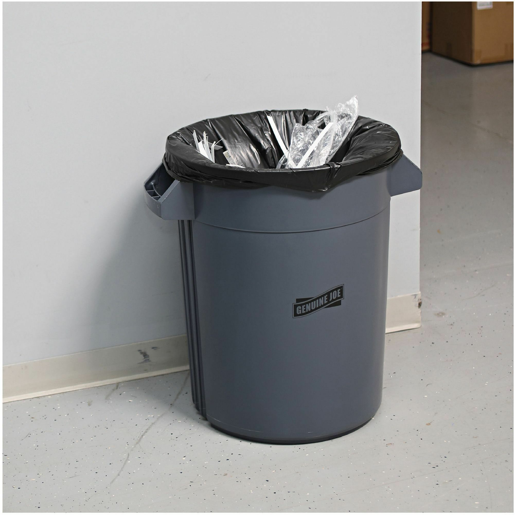 33 Gallon Black Regular Duty Trash Bags - 0.5 Mil