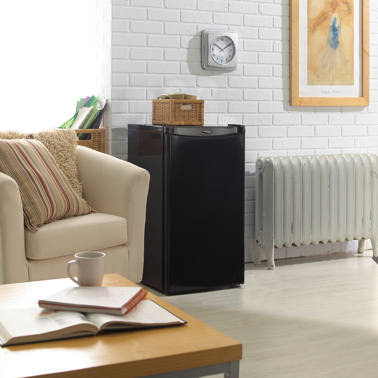 Danby Designer - R&eacute;frig&eacute;rateur compact Designer de 3,2 pi3 en noir