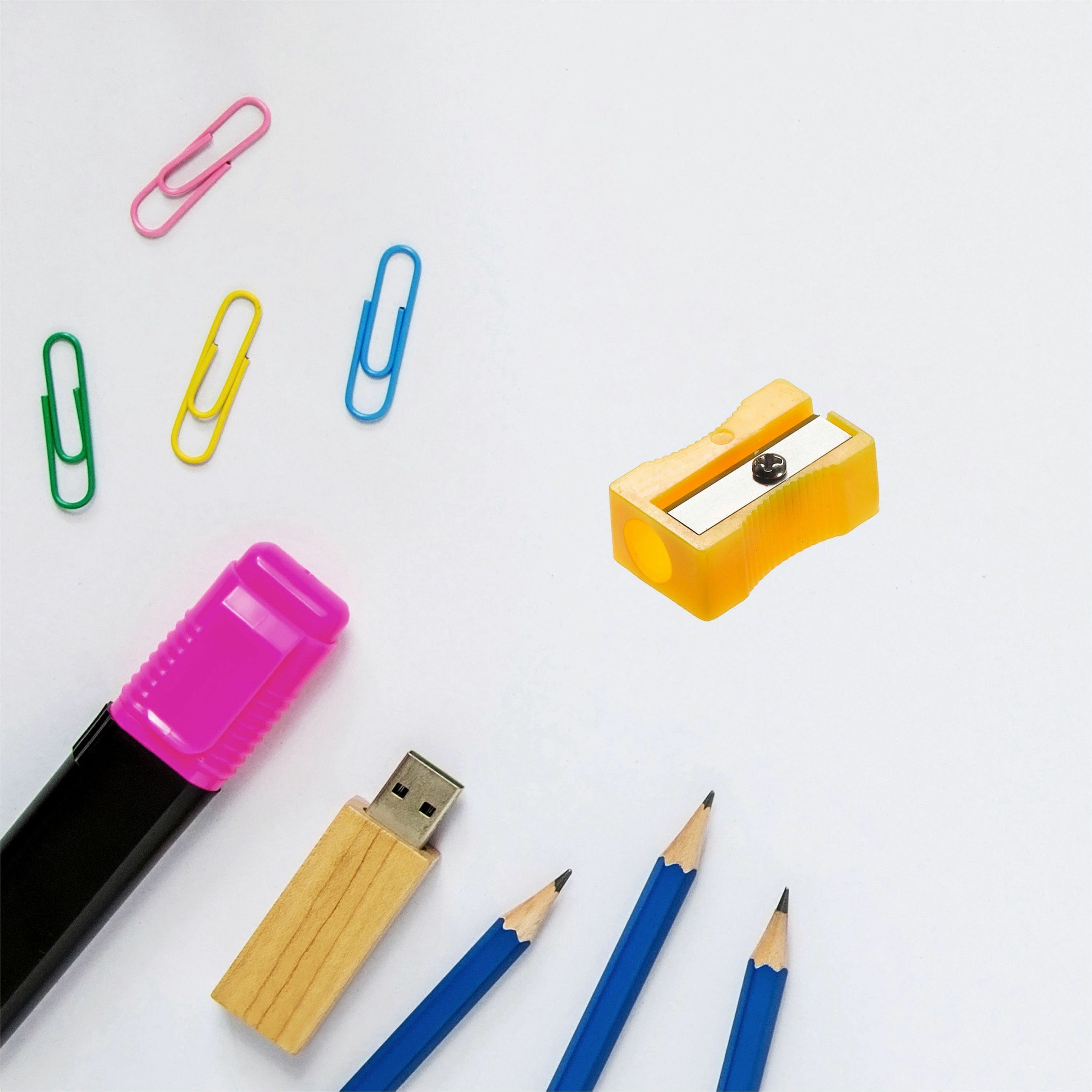 Acme United Plastic Manual Pencil Sharpener Assorted Colors Pack