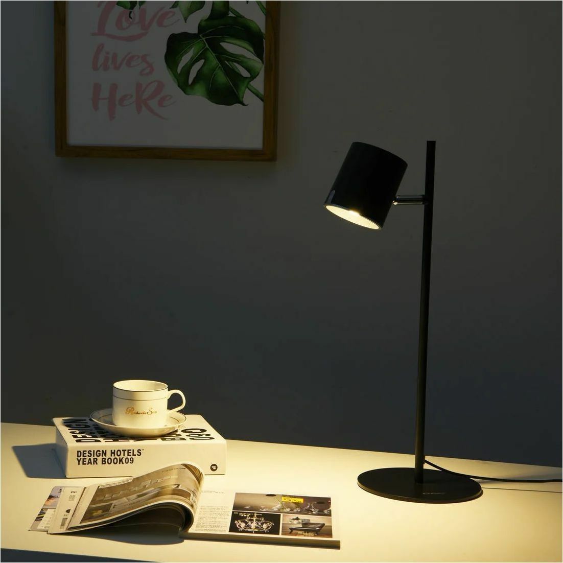 DAC MP-321 Desk Lamp