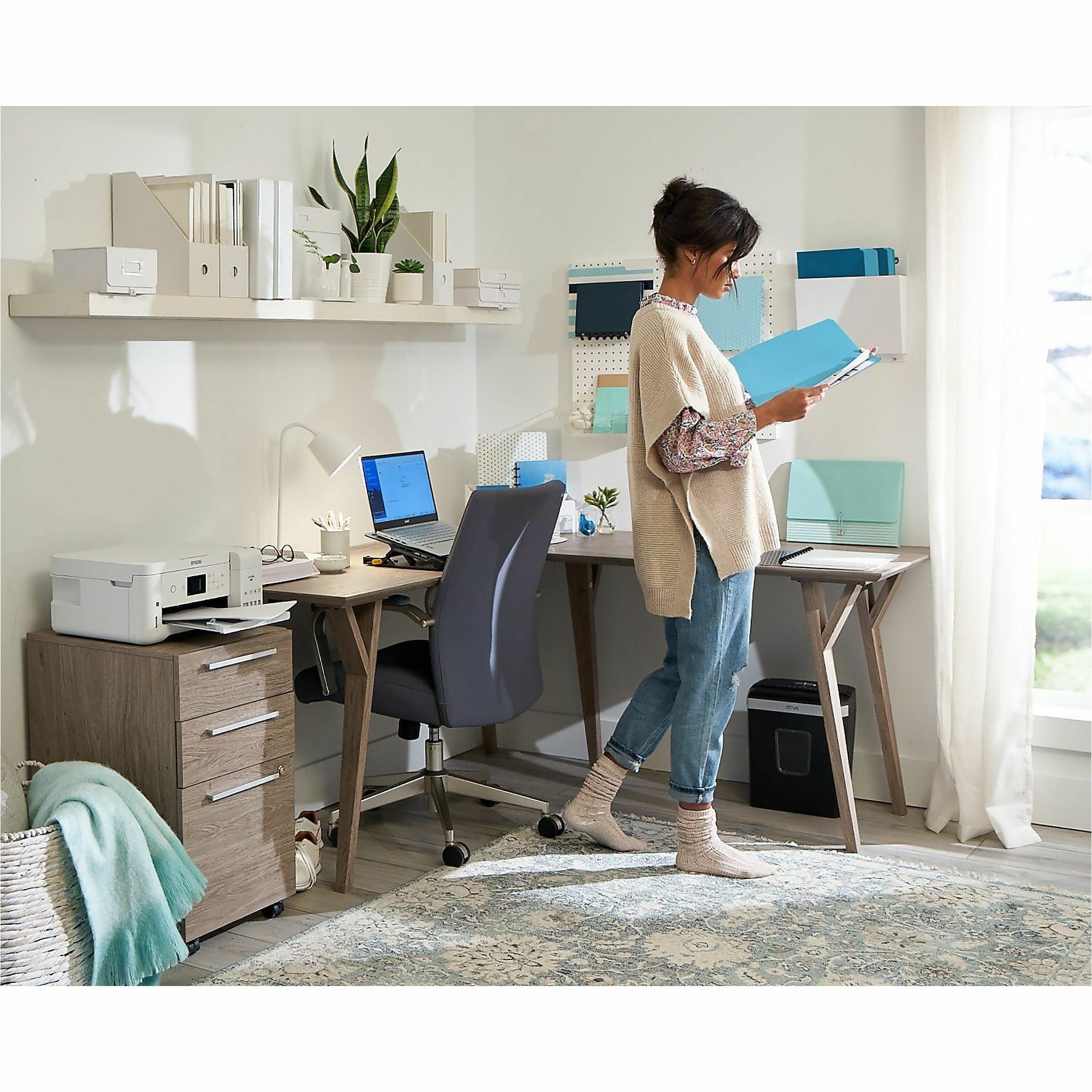 Thumbnail image 3 of 7