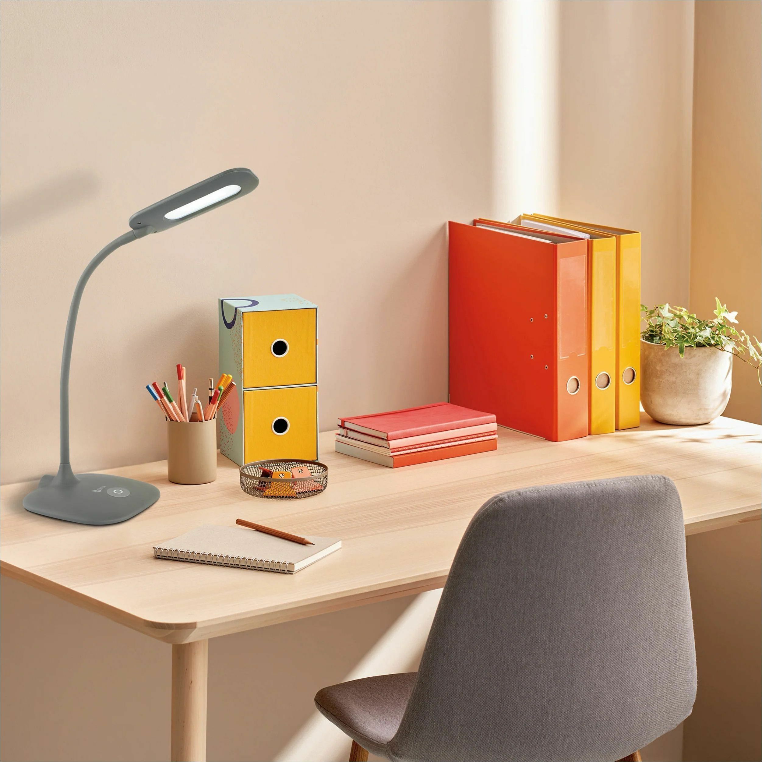 OttLite - Lampe de bureau