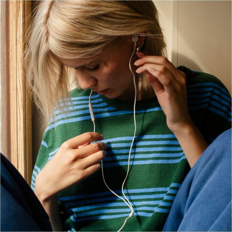 Sudio V3 Wired Earbuds