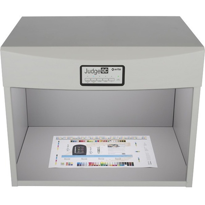 JUDGE QC (D50/TL84/CWF/A/UV)