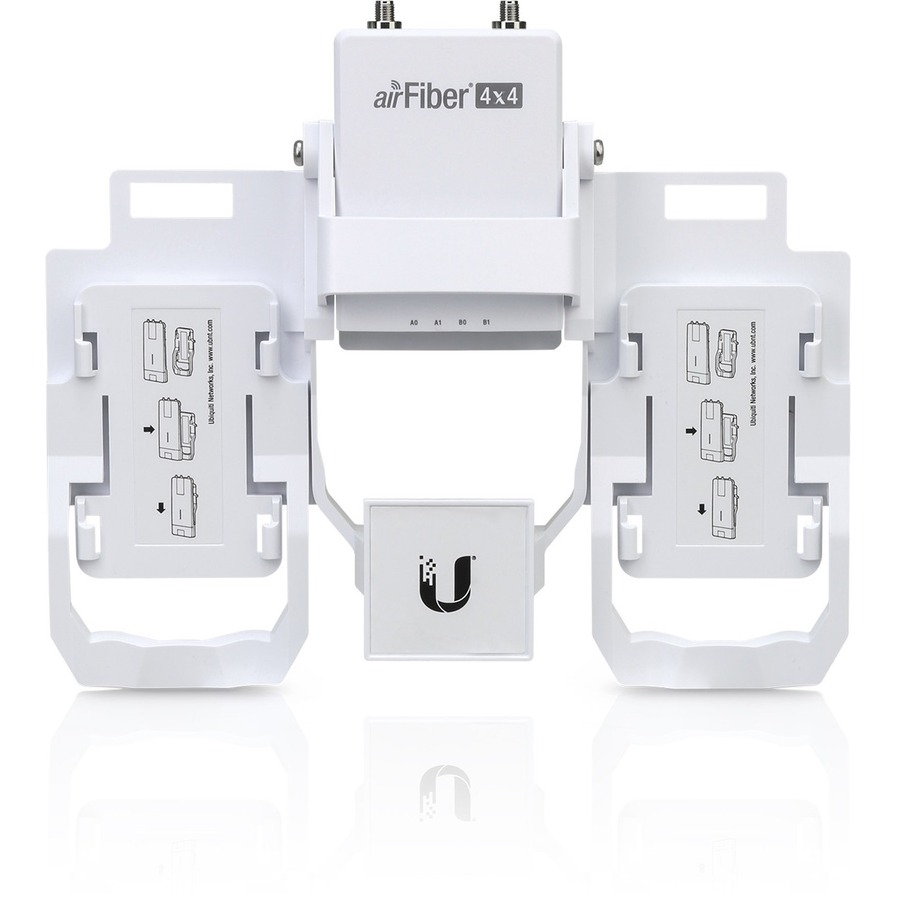 airFiber Multiplexer 4x4