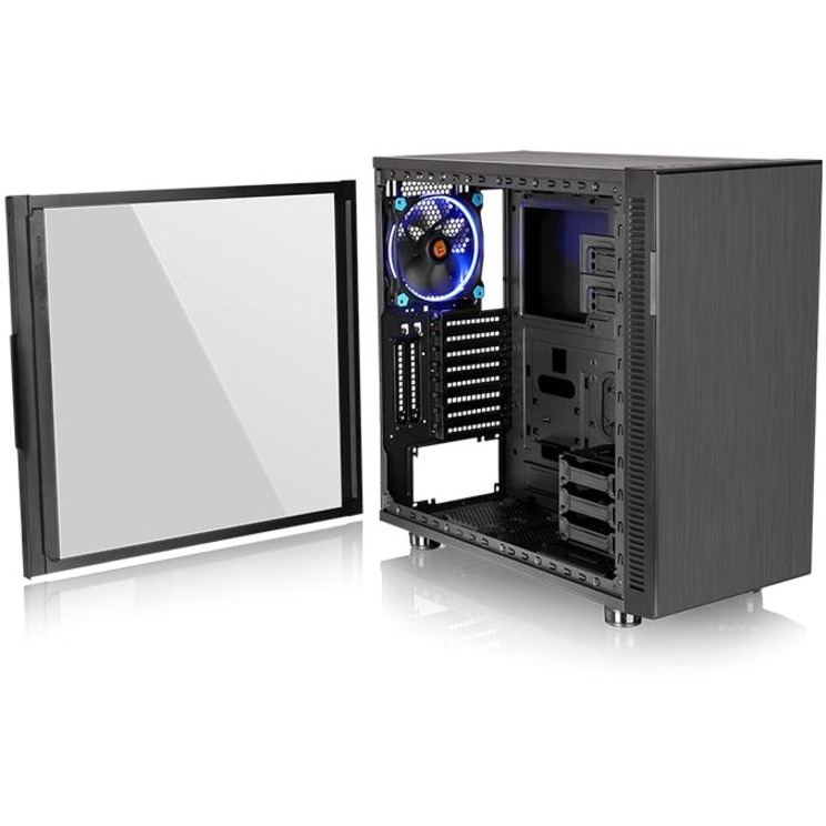 WITH A DURABLE 4MM THICK TEMPERED GLASS WINDOW, TWO PREINSTALLED 140MM RIING BLU