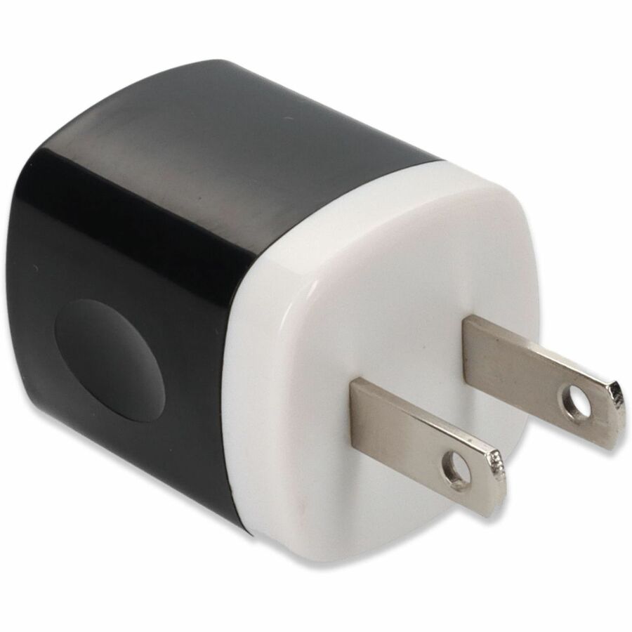 NEMA 1-15P TO USB 2.0 (A) M TO F ADPT CBL BLACK