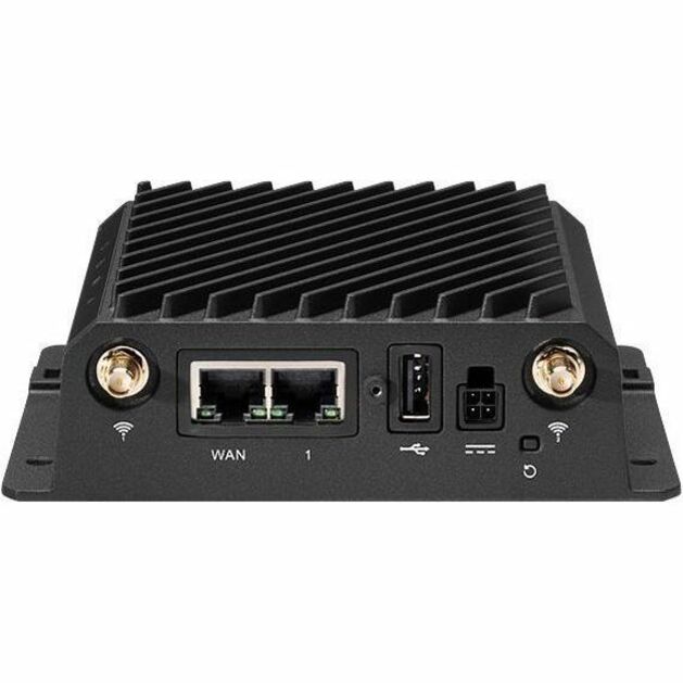 Cradlepoint R980 Ruggedized 5G Mobile Router with 3-Year NetCloud Mobile Essentials