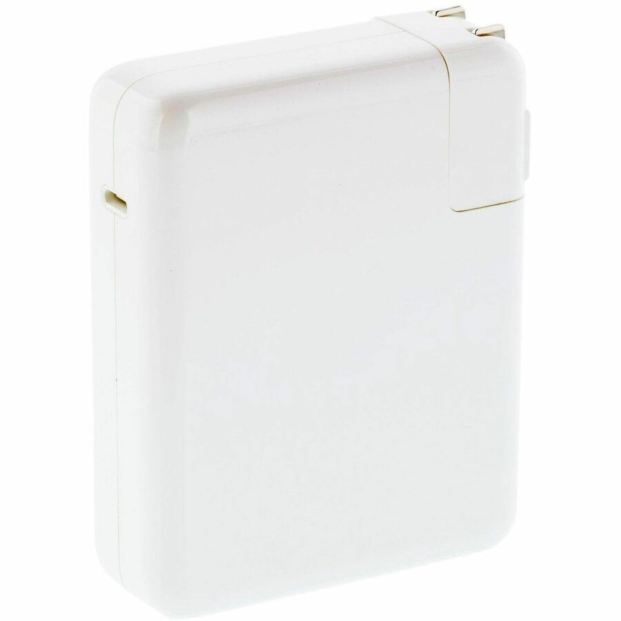 AXIOM 140-WATT USB-C ADAPTER FOR APPLE