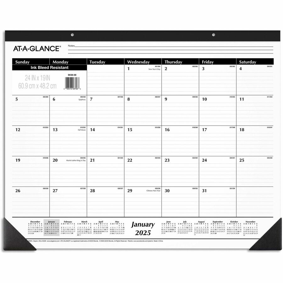 AtAGlance Classic Monthly Desk Pad Monthly 1 Year January 2023