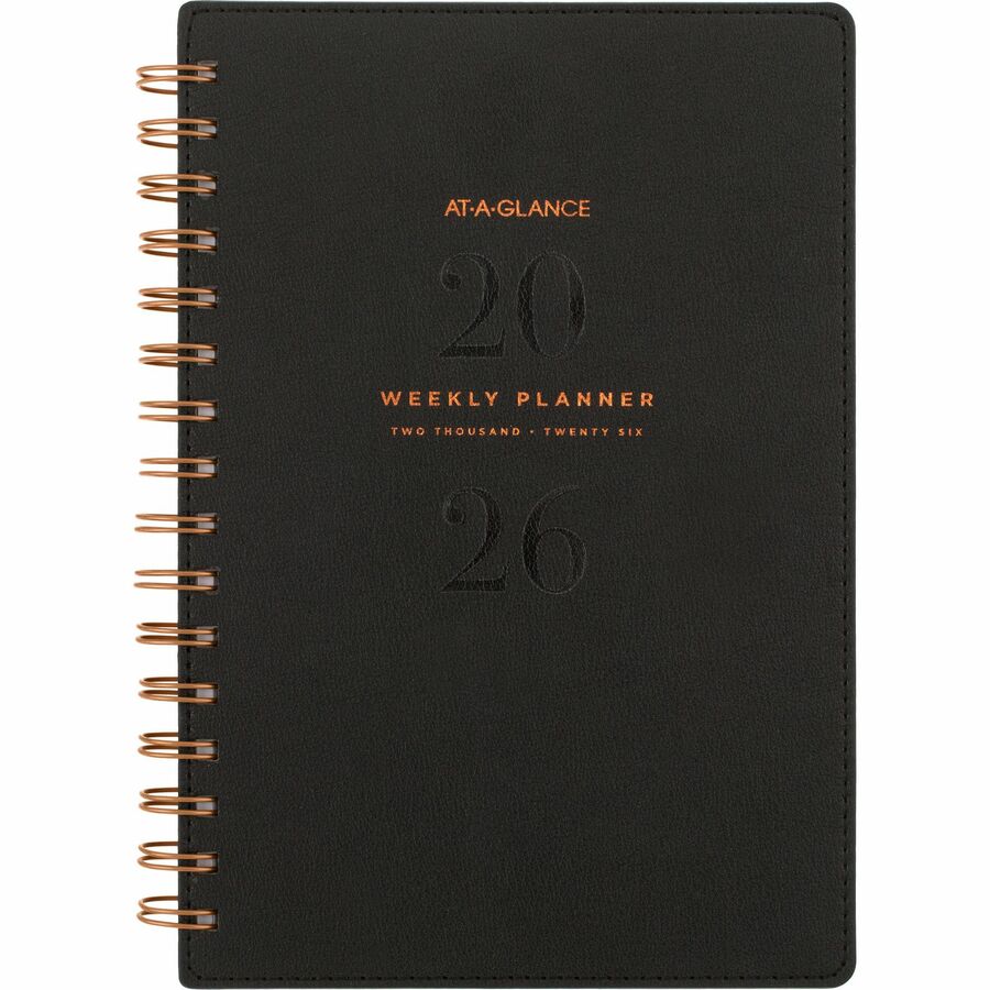 C'est l'ann&eacute;e pour prendre le contrôle de votre emploi du temps ! Le petit agenda hebdomadaire mensuel AT-A-GLANCE 2026 Signature noir vous permet de rester sur la bonne voie, d'avancer sur vos objectifs et de r&eacute;cup&eacute;rer votre temps, le tout dans un seul outil de planification &eacute;l&eacute;gant et sophistiqu&eacute;.