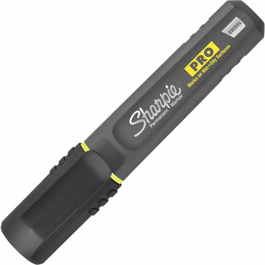 Picture of Sharpie PRO Chisel Tip Permanent Markers