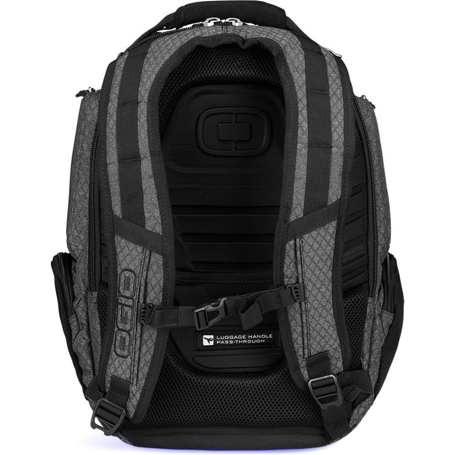 ogio gambit 17