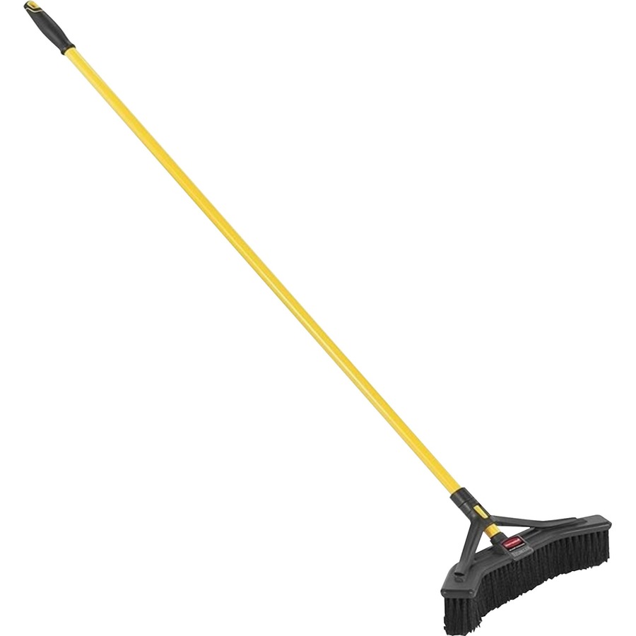 Rubbermaid Commercial Products Maximizer Push-to-Center Broom with