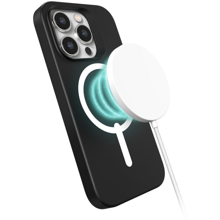 ZAGG Gear 4 Brooklyn Snap D30 protective case for iPhone 14 Pro — right view