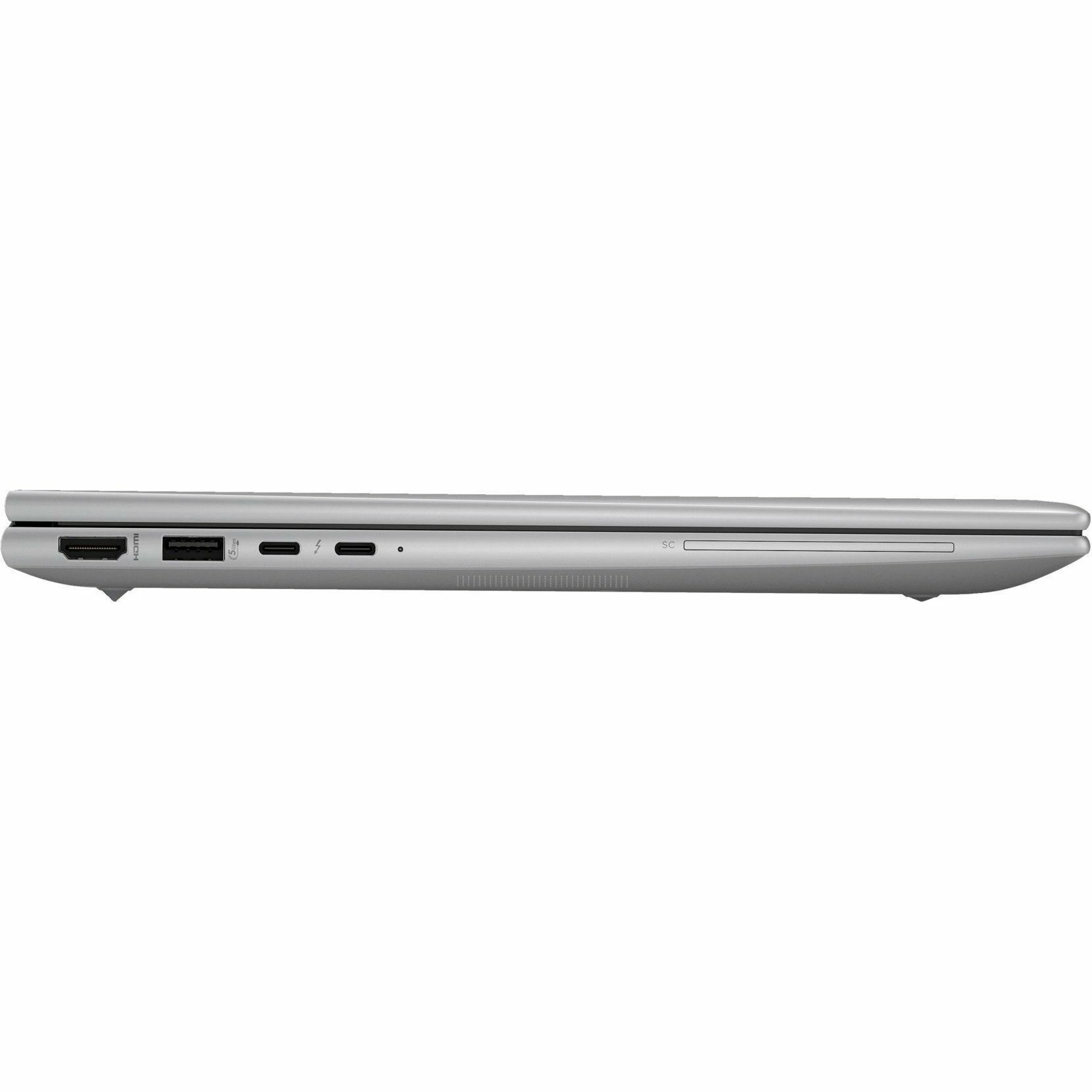 HP ZBook Firefly 14 G11 mobile workstation in Nouvelle Silver with 14-inch WUXGA display — right view