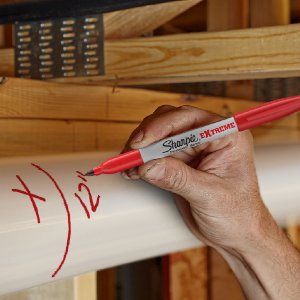 

Bold contrast and greater adhesion make getting the job done easier.
