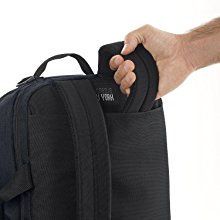 <b> Backpack Strap Storage </b></br>  When not in use, the backpack straps fold discreetly into their own pocket, ensuring the briefcase’s slender design. 