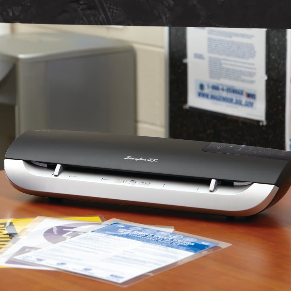 <br></br>Swingline GBC Thermal Laminator, Fusion 3100L, 12 Inch, 1 Minute Warm-up, 3-7 Mil 