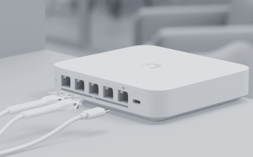 Ubiquiti UXG-Max Gateway Max Compact multi-WAN UniFi gateway with
