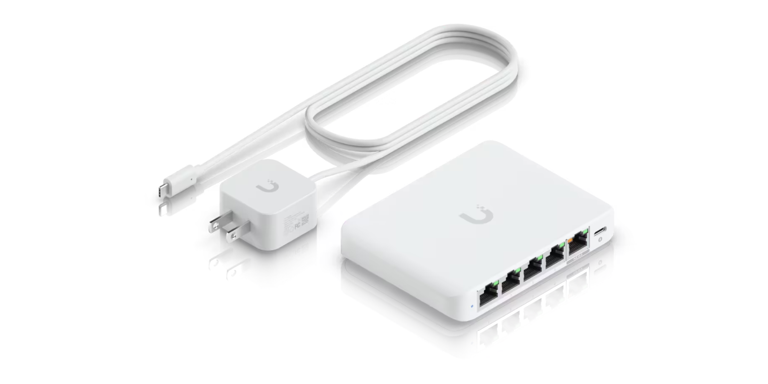 Ubiquiti UniFi Flex Mini 2.5G 5-Port Switch - Micro Center