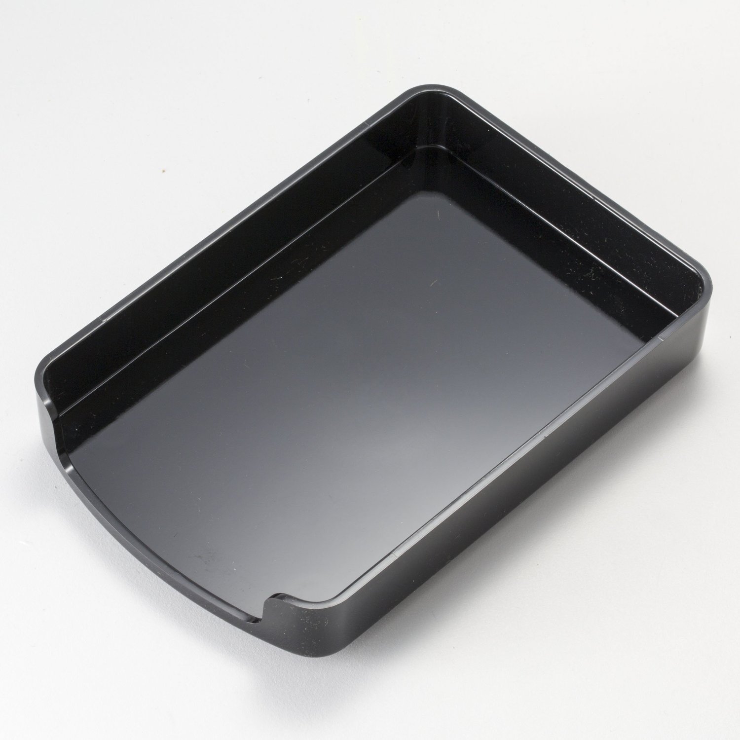 Holds 4' x 6' notes, self-stick notes, index cards. Non-skid base.