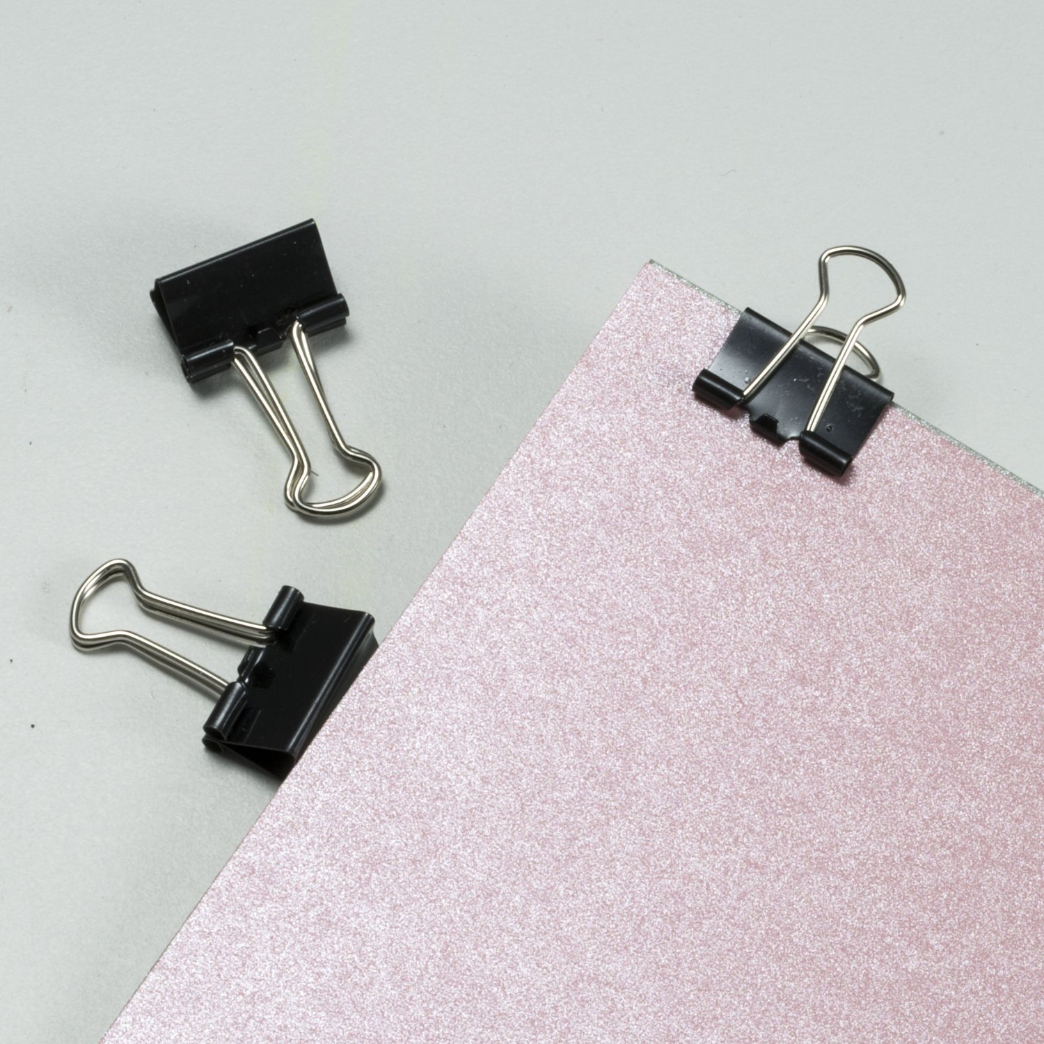 Each clip is made with a corrosion-resistant coating. Mini binder clips, 9/16-Inch wide, 0.25-Inch capacity.