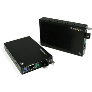 StarTech.com 10/100 Mbps Ethernet Single Mode WDM Fiber Media Converter Kit SC 20km - 10/100Base-TX, 100Base-FX - Rack-mountable, Desktop