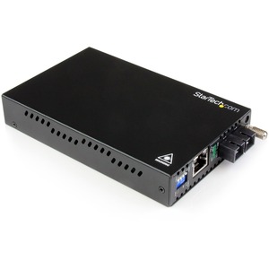 StarTech.com Gigabit Ethernet Single Mode Fiber Media Converter SC 40 km - 1000 Mbps - 10/100/1000Base-T, 1000Base-SX/LX - Rack-mountable, Desktop