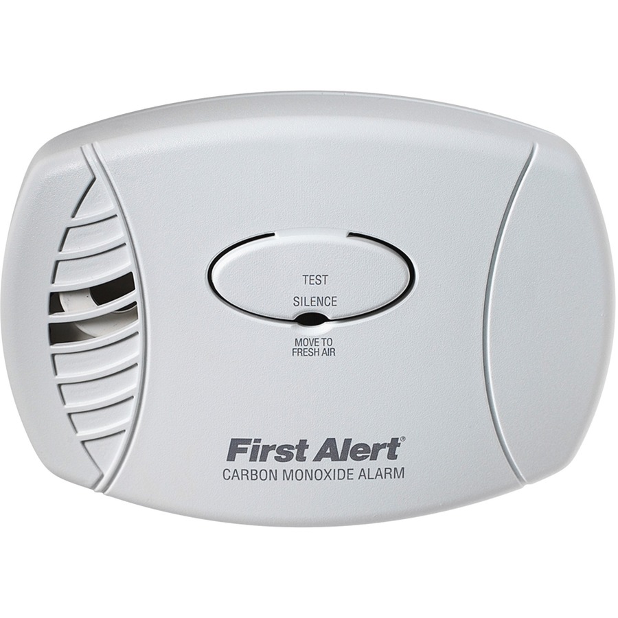 First Alert Plug in Carbon Monoxide Detector - FIACO600 - SupplyGeeks.com