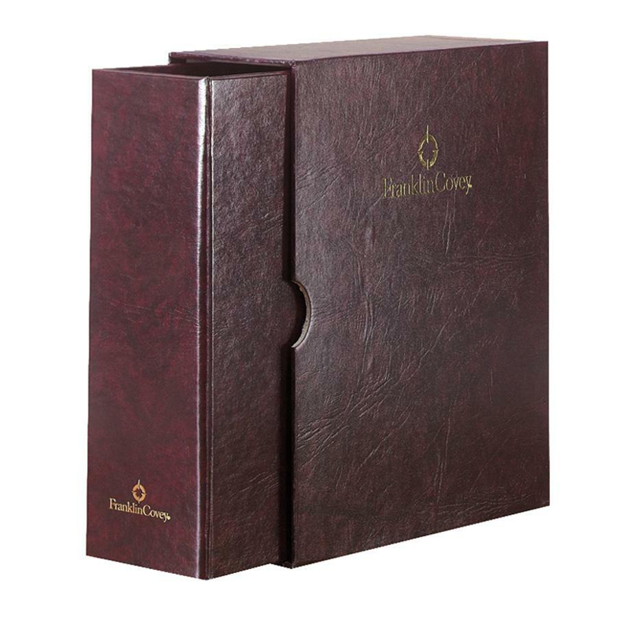 Franklin Covey Classic Storage Binder and Sleeves