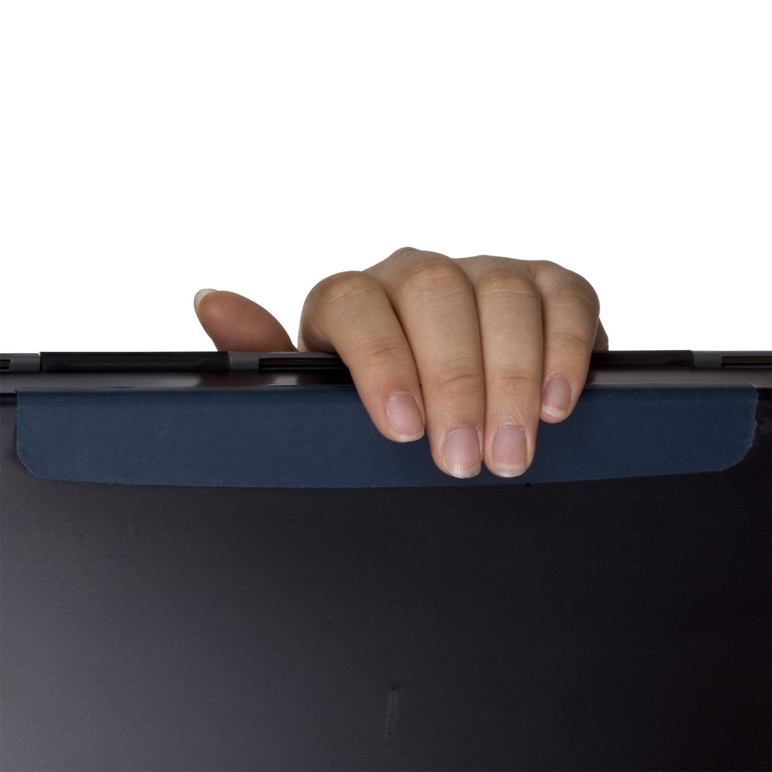 Comfortable hand grip on the side