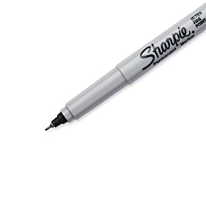 <b>Ultra Fine Point for Incredible Detail

 </b></br>An ultra-fine tip makes exact marks with ultimate precision, rendering letters, sketches, and more in remarkable detail. These Sharpie Permanent Markers are perfect for the class, office, home and beyond.


