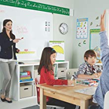 <b> Engaged Students </b></br> Getting an entire classroom to pay attention is no easy task! Luckily bold and reliable Expo dry erase markers are here to lend you a helping hand. Whether you’re going over a lesson or facilitating group work, these whiteboard markers ensure everything is clear and easy to read. 