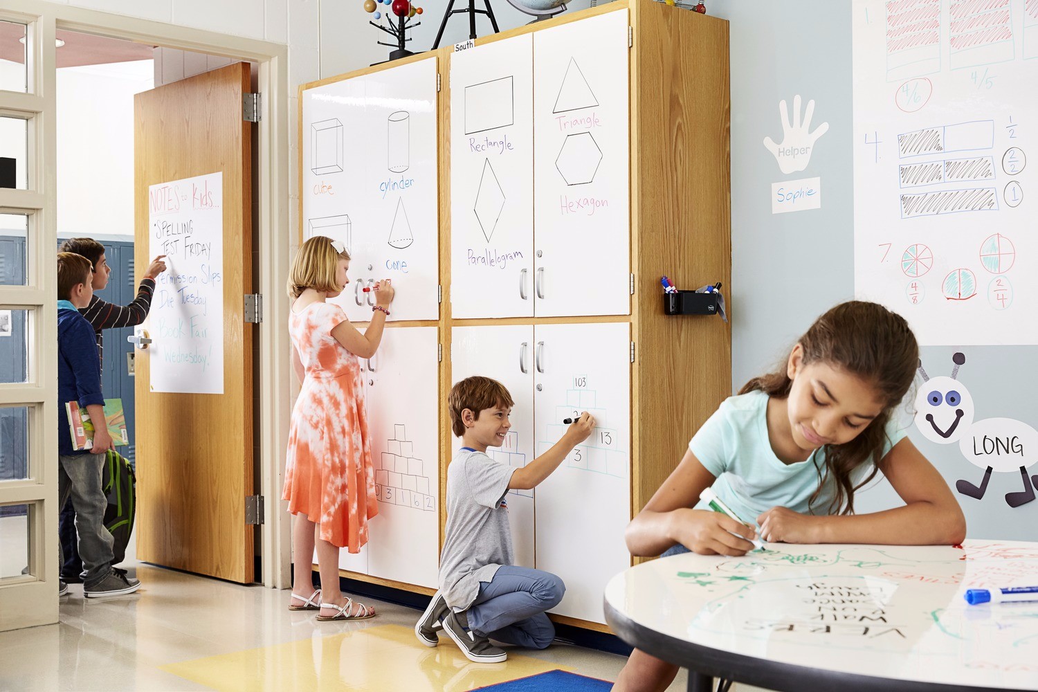 Post-it Dry Erase Whiteboard Film Surface for Walls, Doors, Tables,  Chalkboards, Whiteboards, and More, Removable, Stain-Proof, Easy  Installation, 3 ft x 2 ft Roll (DEF3X2A)