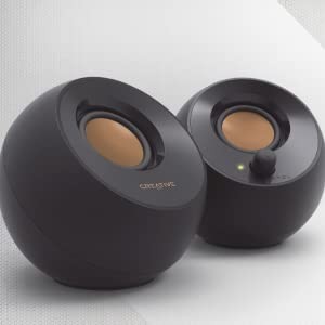 Creative Pebble 2.0 USB-Powered Desktop Speakers with Far-Field Drivers and  Passive Radiators for Pcs and Laptops (Black) 