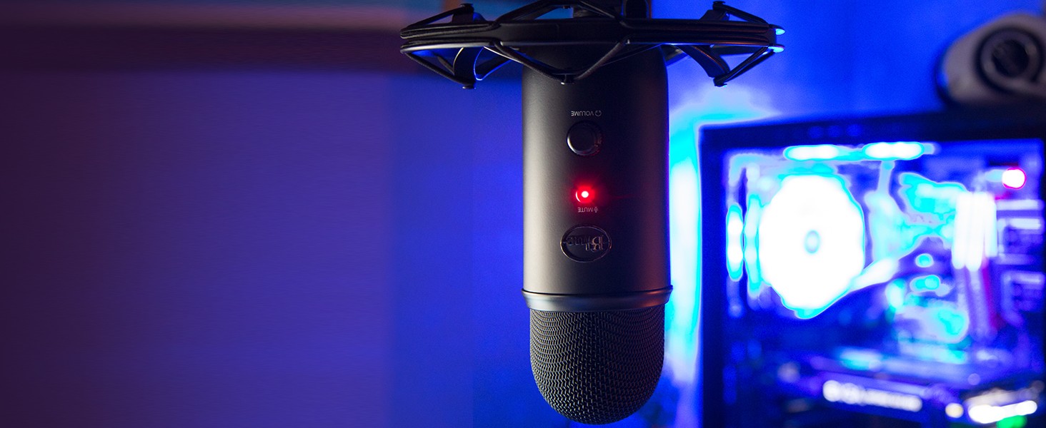 Blue 988000107 Yeticaster Microphone, Wired Electret Condenser, Black