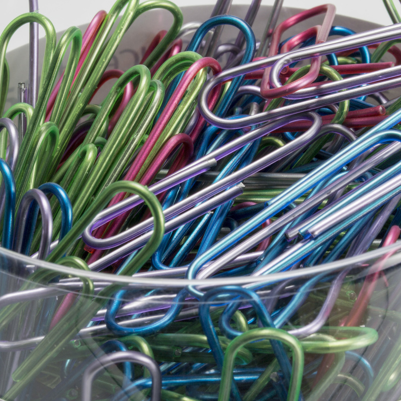200 clips/tub