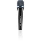 e 945 Handheld microphone (supercardioid dynamic) with 3-pin XLR-M. Includes (1) MZQ 800 clip and (1) carrying pouch (11.6 oz)